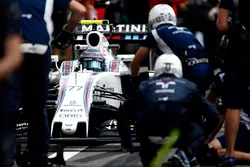 Valtteri Bottas, Williams FW38 in de pitstraat