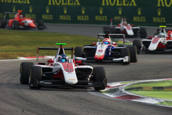 Nyck De Vries, ART Grand Prix leads Antonio Fuoco, Trident