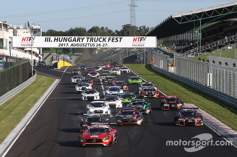 Start: #88 AKKA ASP, Mercedes AMG GT3: Tristan Vautier, Felix Rosenqvist, führt