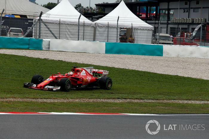 Sebastian Vettel, Ferrari SF70H se va largo