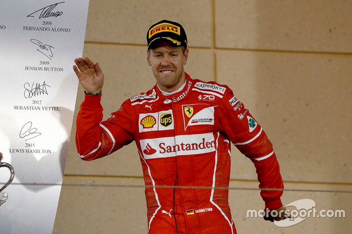 Podio: ganador Sebastian Vettel, Ferrari
