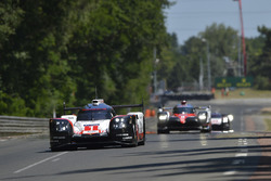 #1 Porsche Team Porsche 919 Hybrid