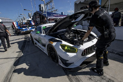 #33 Riley Motorsports Mercedes AMG GT3: Jeroen Bleekemolen, Ben Keating