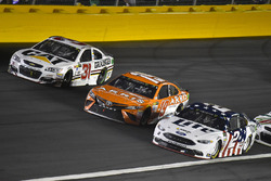 Brad Keselowski, Team Penske Ford, Daniel Suarez, Joe Gibbs Racing Toyota, Ryan Newman, Richard Childress Racing Chevrolet