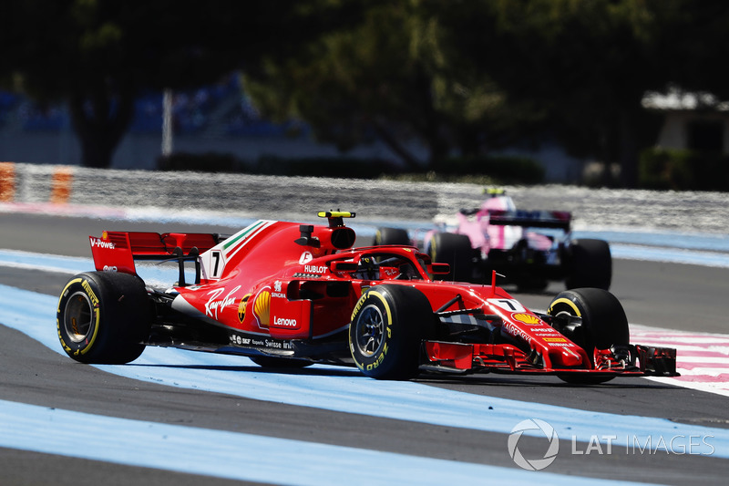 Kimi Raikkonen, Ferrari SF71H, en tête-à-queue