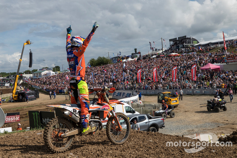 Jeffrey Herlings, KTM Factory Racing viert de overwinning