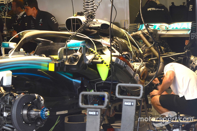 Mercedes AMG F1 W09 detail