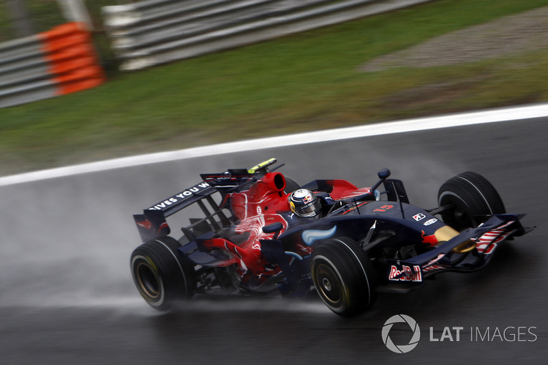 25. El Toro Rosso STR03 de F1
