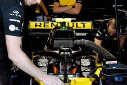 Carlos Sainz Jr., Renault Sport F1 Team R.S. 18 with GPS