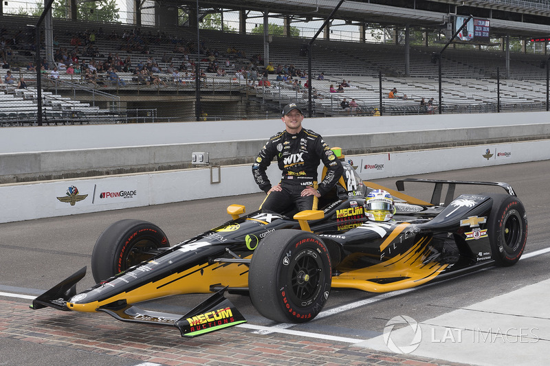 24. Sage Karam, Dreyer & Reinbold Racing, Chevrolet