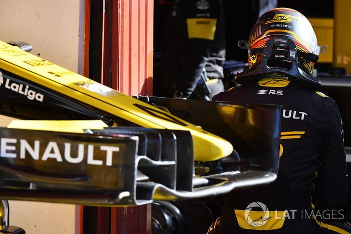 Carlos Sainz Jr., Renault Sport F1 Team