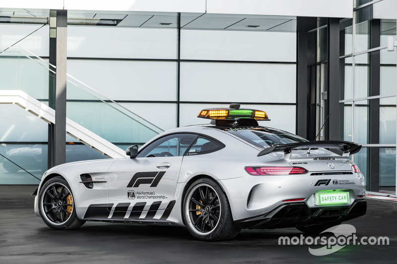 2018 Mercedes-AMG GT R Official F1 Safety Car