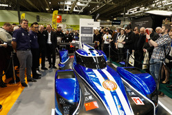 Lancement de la Ginetta LMP1 avec Graeme Lowdon, patron de Ginetta, et Lawrence Tomlinson