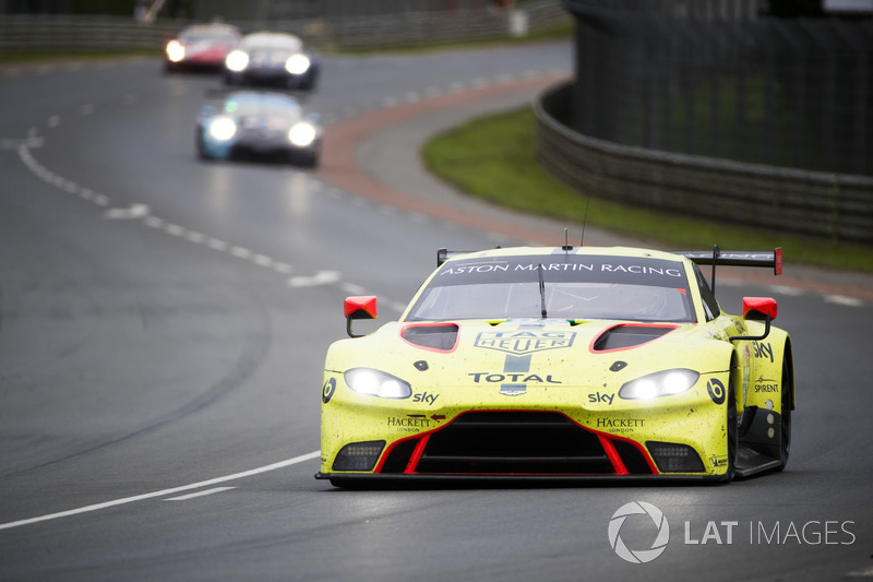 #95 Aston Martin Racing Aston Martin Vantage AMR: Marco Sörensen, Nicki Thiim, Darren Turner