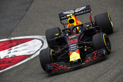 Max Verstappen, Red Bull Racing RB14 Tag Heuer