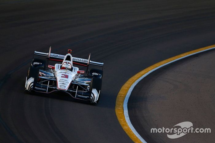 Helio Castroneves foi o quarto colocado.