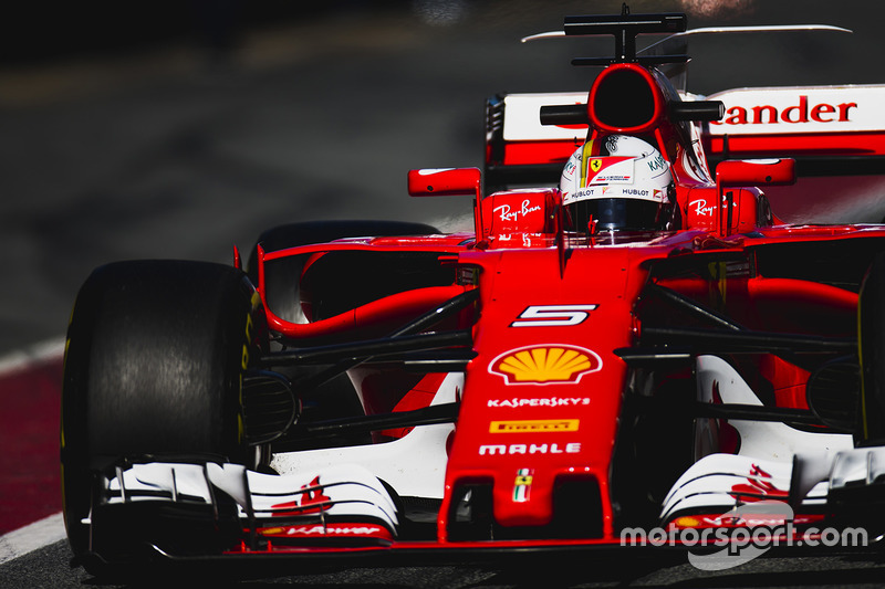 2º Sebastian Vettel, Ferrari SF70H, 1:19.952, superblandos (267 vueltas)