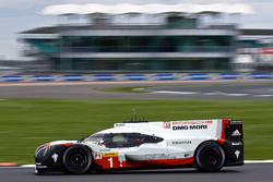 #1 Porsche Team Porsche 919 Hybrid: Neel Jani, Andre Lotterer, Nick Tandy