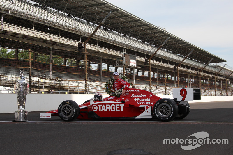 Sieger Scott Dixon