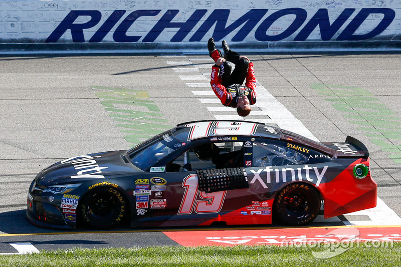 Carl Edwards, Joe Gibbs Racing Toyota race winnaar