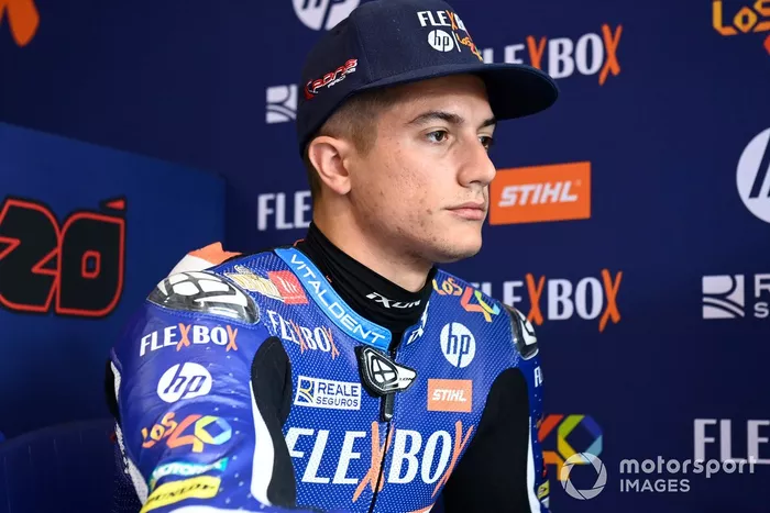 Hector Garzo, Pons HP40