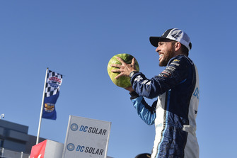 Race winner Ross Chastain, Chip Ganassi Racing, Chevrolet Camaro DC Solar