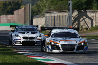 #98 Audi R8 LMS-GT3 Light, Nuova Race: Magnoni-Marchetti