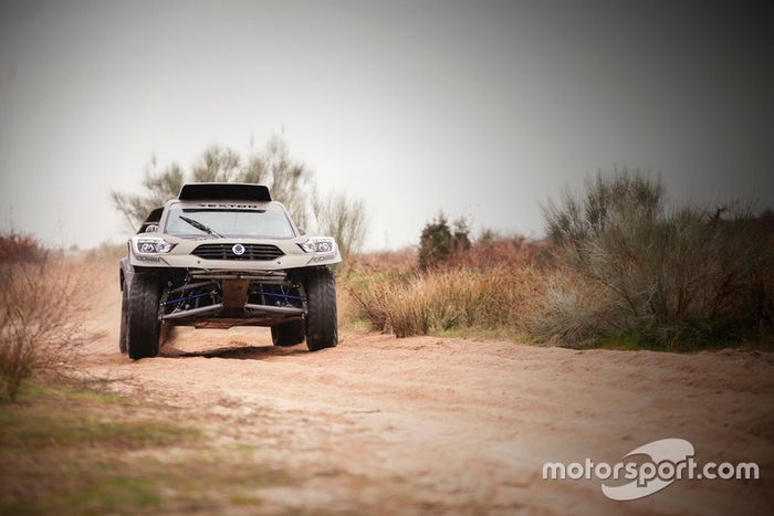 SsangYong Rexton DKR