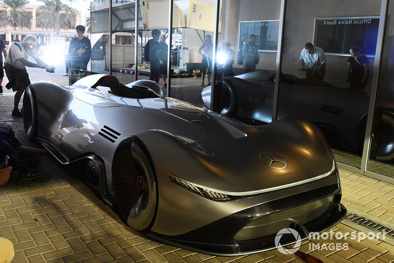 Le concept Mercedes-Benz, EQ Silver Arrow