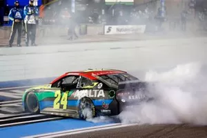 Race winner William Byron, Hendrick Motorsports, Chevrolet Camaro Axalta celebrates his win