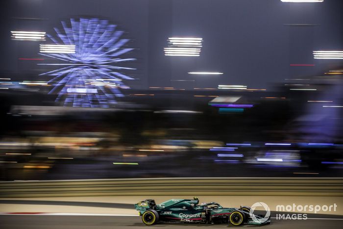 Sebastian Vettel, Aston Martin AMR21 