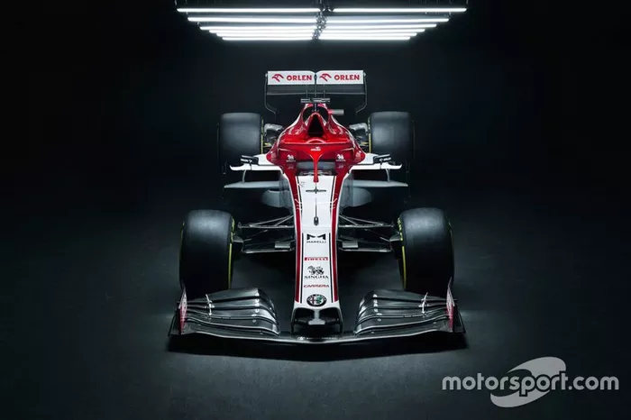 Alfa Romeo livery
