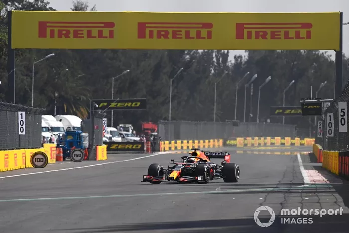 Max Verstappen, Red Bull Racing RB16B