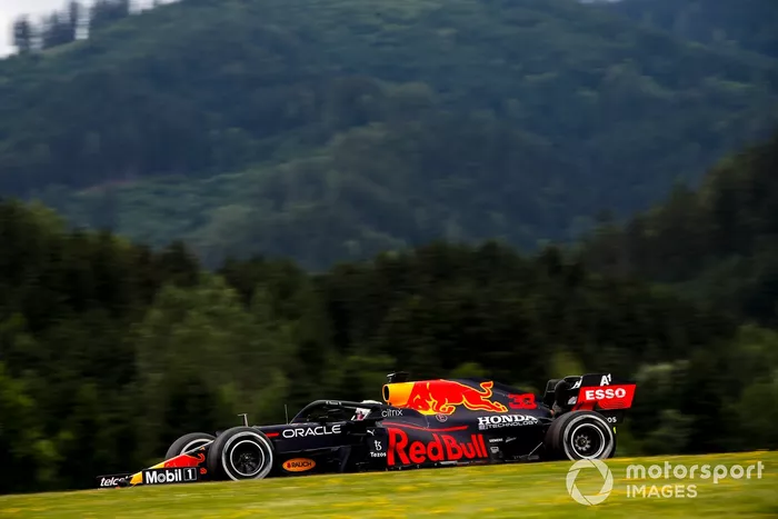 Max Verstappen, Red Bull Racing RB16B
