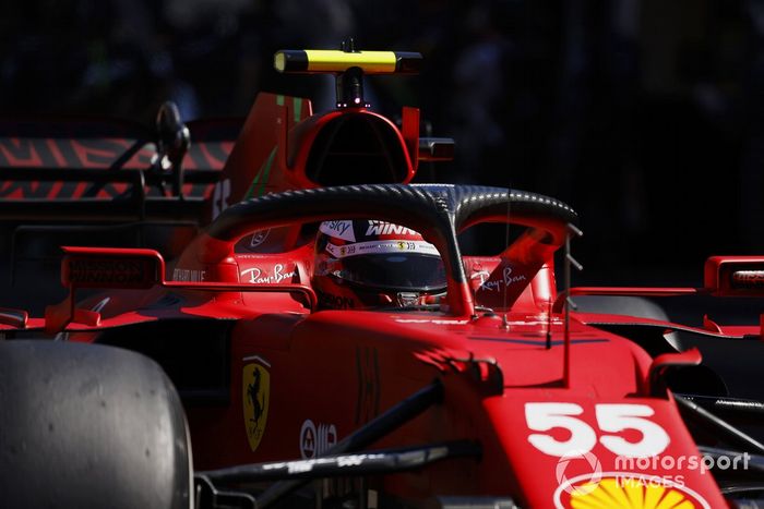 Carlos Sainz Jr., Ferrari SF21