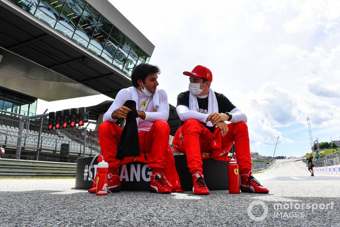Carlos Sainz Jr., Ferrari, Charles Leclerc, Ferrari