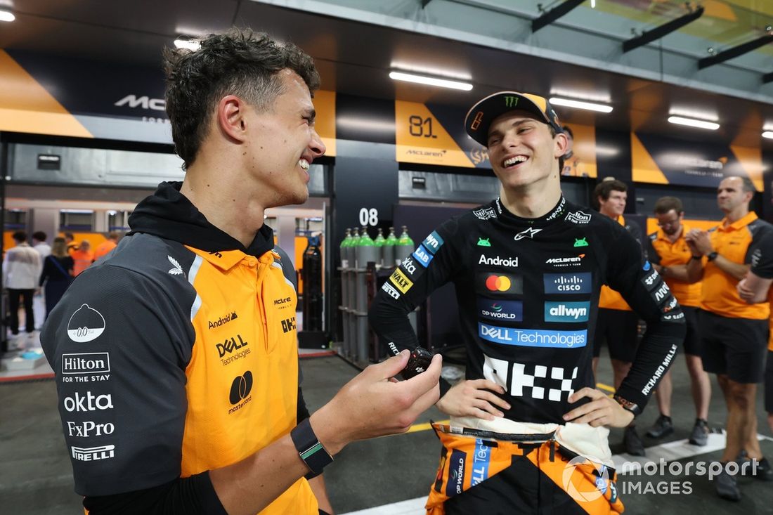 Lando Norris, McLaren, Oscar Piastri
