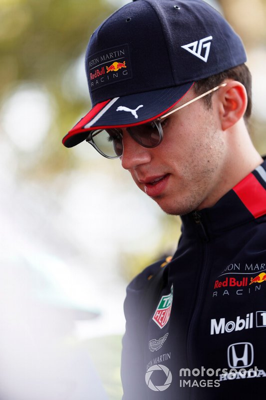 Pierre Gasly, Red Bull Racing signs autographs for fans