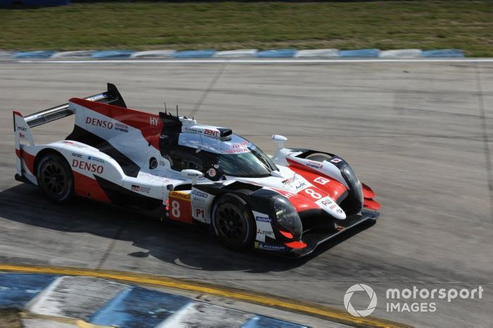 #8 Toyota Gazoo Racing Toyota TS050: Sébastien Buemi, Kazuki Nakajima, Fernando Alonso 
