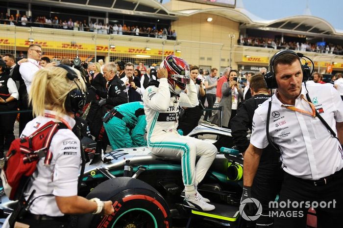 Lewis Hamilton, Mercedes AMG F1, en la parrilla