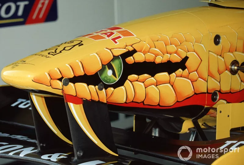 Nose of a Jordan 197 Peugeot.