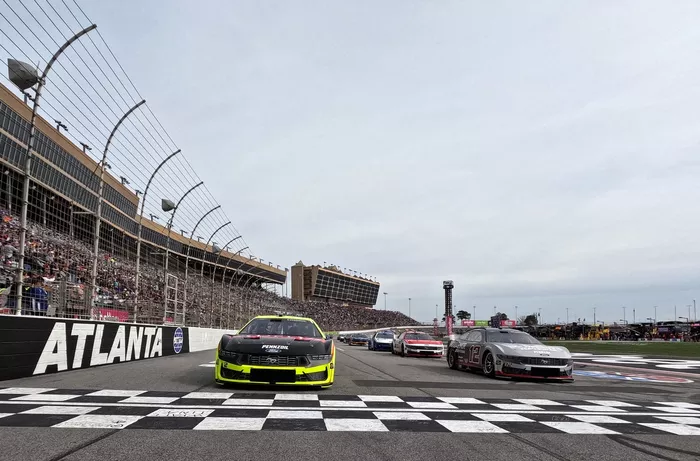 Austin Cindric, Team Penske Ford, Ryan Blaney, Team Penske Ford