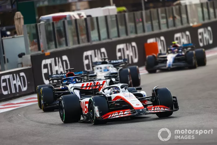 Kevin Magnussen, Haas VF-22, Alex Albon, Williams FW44, Pierre Gasly, AlphaTauri AT03