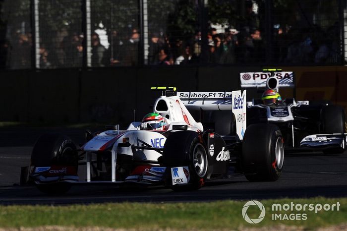 Sergio Pérez, Sauber C30 y Pastor Maldonado, Williams FW33
