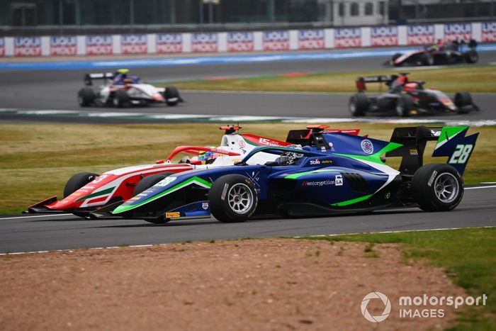 Logan Sargeant, Prema Racing y Cameron Das, Carlin