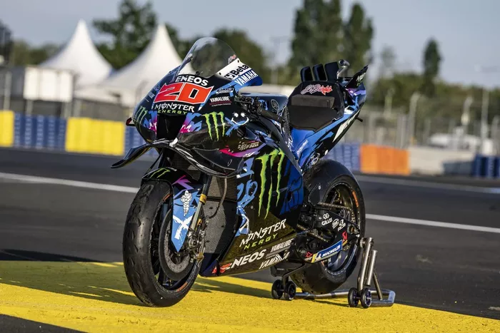 Fabio Quartararo, Yamaha Factory Racing, decoración especial
