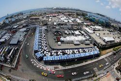 Start of the BUBBA Burger Sports Car Grand Prix of Long Beach