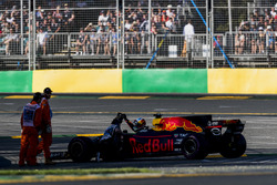 Даниэль Риккардо, Red Bull Racing RB13: сход