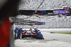 Pitstop for#66 Ford Performance Chip Ganassi Racing Ford GT: Sébastien Bourdais, Joey Hand, Dirk Mül