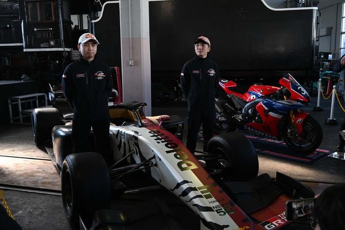 野尻智紀、岩佐歩｜京都鉄道博物館